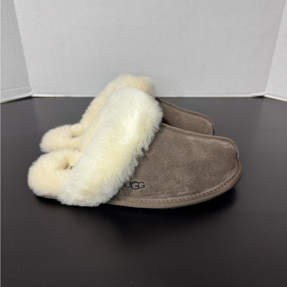 Women’s UGG scuffette ll slipper
